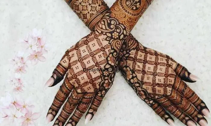 V L Mehandi Art